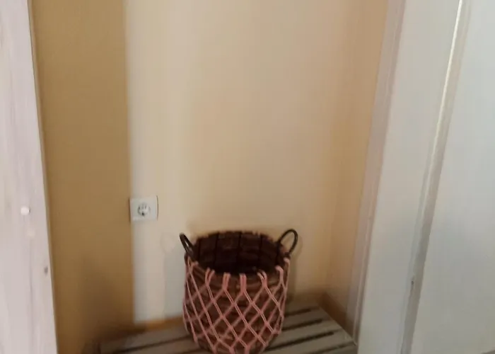 Private House Case de vacanță *